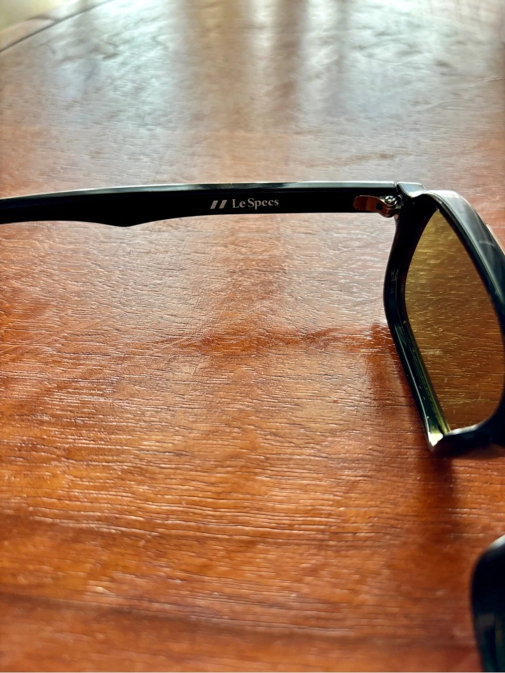Le Specs Pilferer sunglasses